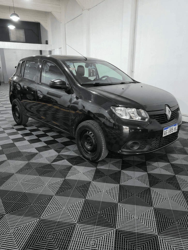 Renault Sandero Authentique 1.6 8 V